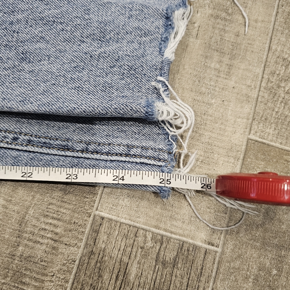 Vervet Women's Jeans - Picture 12 of 13